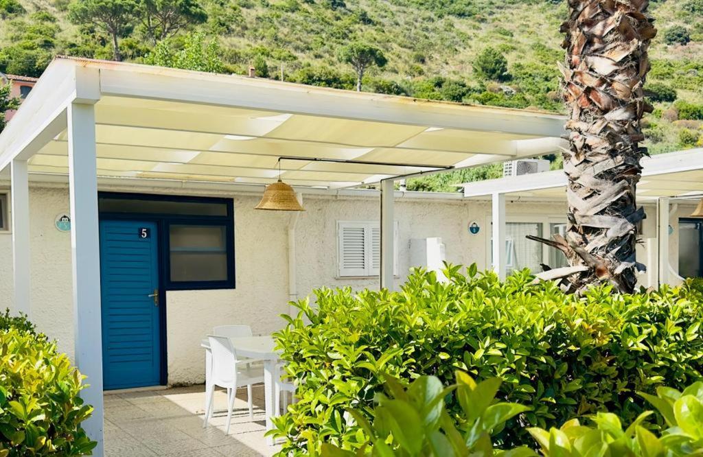 Le Palme Village テッラチーナ エクステリア 写真